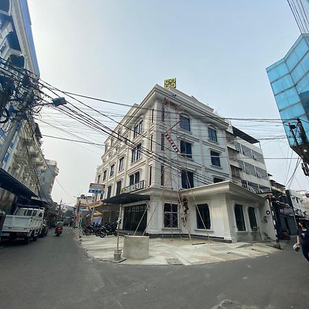 Ghurfati Hotel Wedana Jakarta Kültér fotó